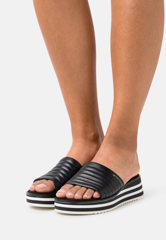 Gabor Noir | Bout Fermé Exclusif Compensé - Talons à Plateforme